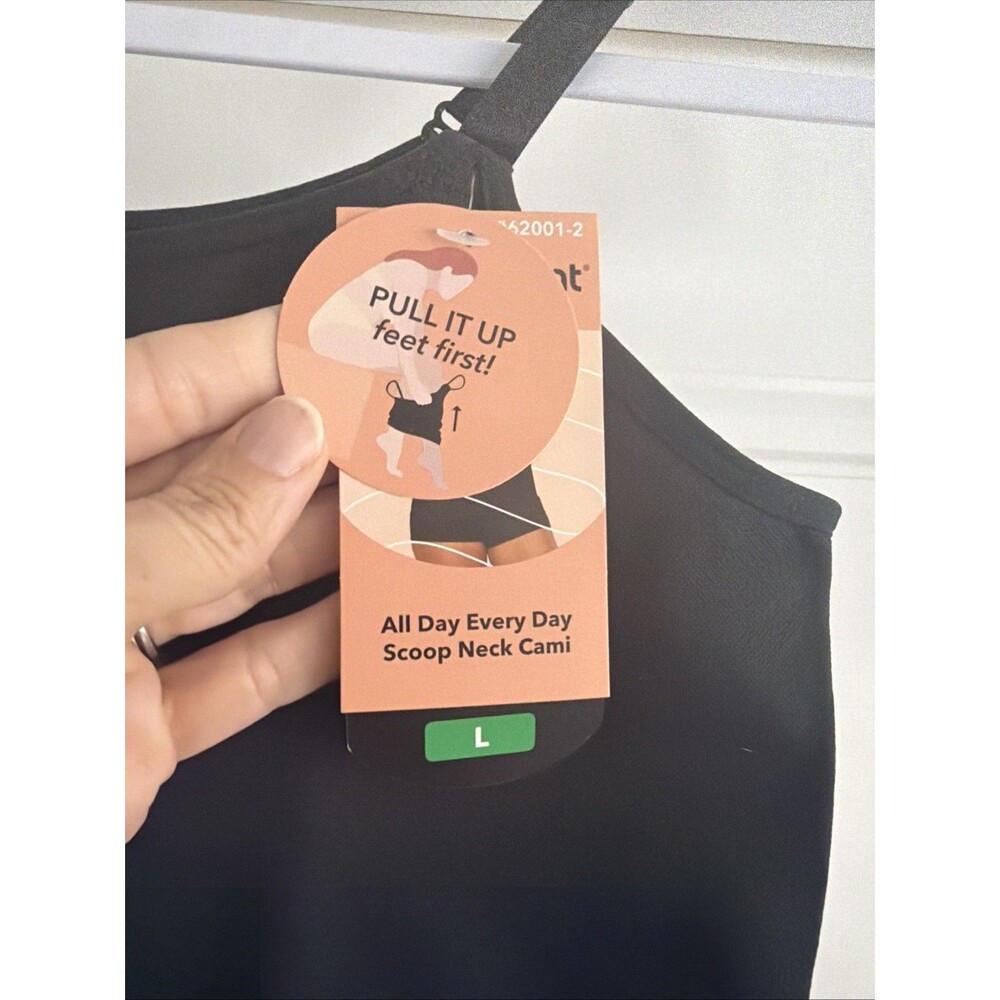 NEW Shapermint Essentials All Day Every Day Scoop Neck Cami Black Size Large - Picture 2 of 4